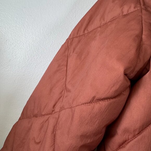 Madewell Reversible Sherpa Puffer Jacket in Warm Umber - Picture 2 of 10